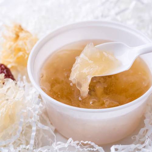 Bai Mu Er (Snow ear mushrooms) as TCM ingredient