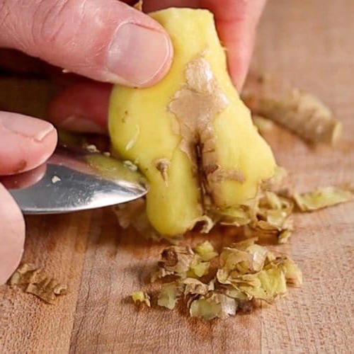 Sheng Jiang Pi (Ginger peel) plant