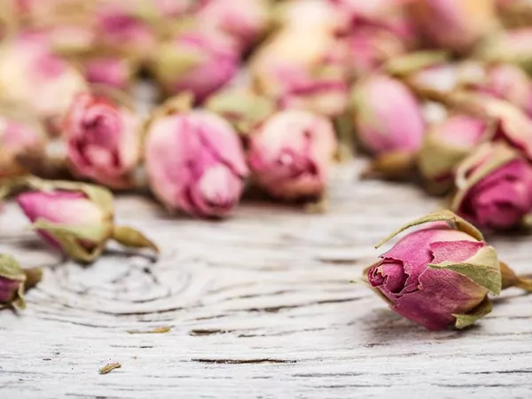 What Rose flower looks like as a TCM ingredient