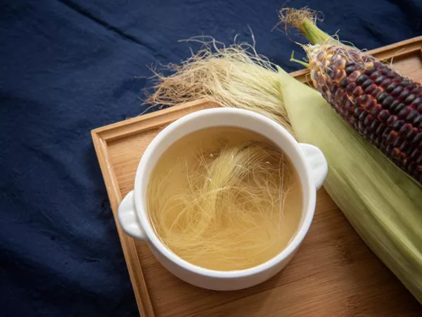 What Corn silk looks like as a TCM ingredient