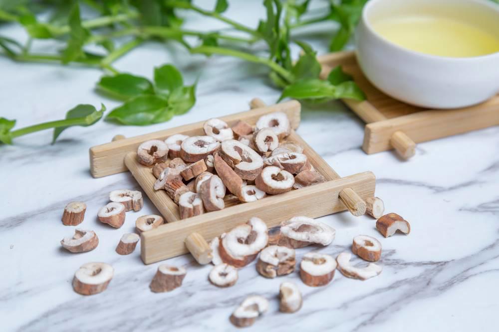 Mu Dan Pi (Mudan peony bark) as TCM ingredient