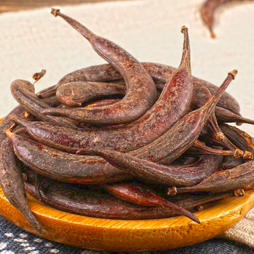 Zhu Ya Zao (Chinese Honeylocust Abnormal Fruits) as TCM ingredient