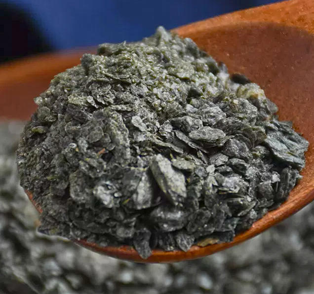 Meng Shi (Chlorite Schist) as TCM ingredient