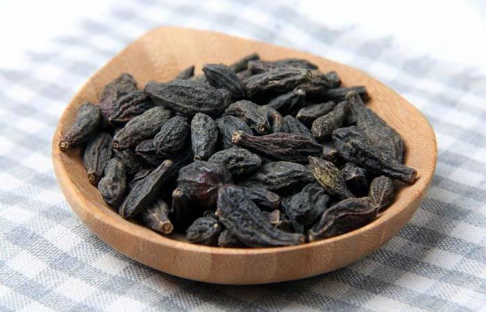 Qing Guo (Chinese white olives) as TCM ingredient