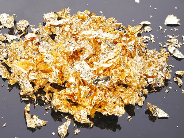 What Gold leaf  looks like as a TCM ingredient
