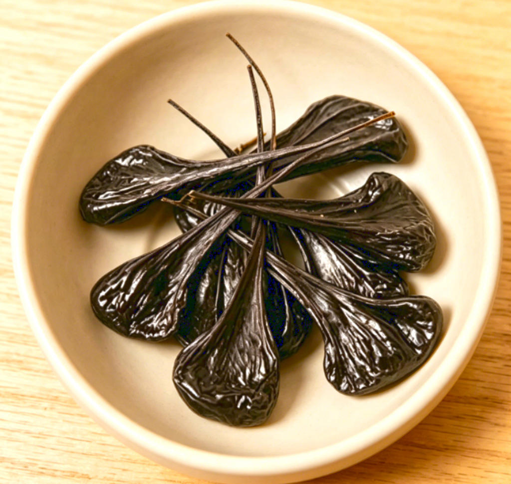 She Dan (Snake Gall) as TCM ingredient